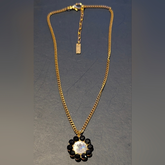 Gold and Black Floral Pendant Necklace - Picture 6 of 6